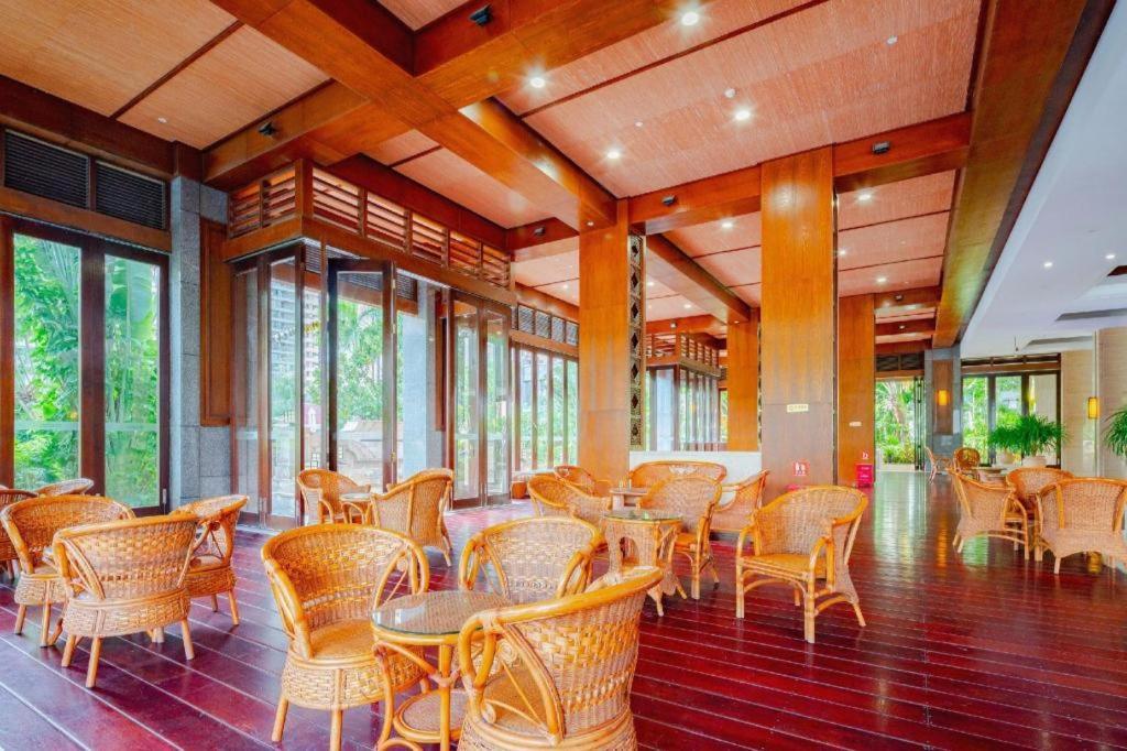 Sanya Shanghai Huating Boutique Resort Hotel Exterior foto