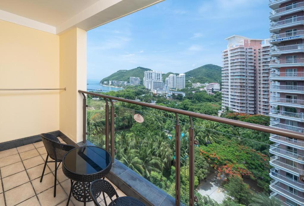 Sanya Shanghai Huating Boutique Resort Hotel Exterior foto